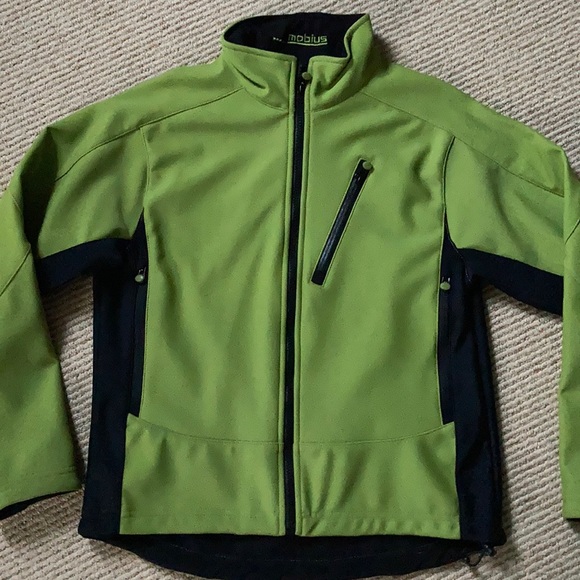 Mobius Softshell Jacket - Picture 2 of 10